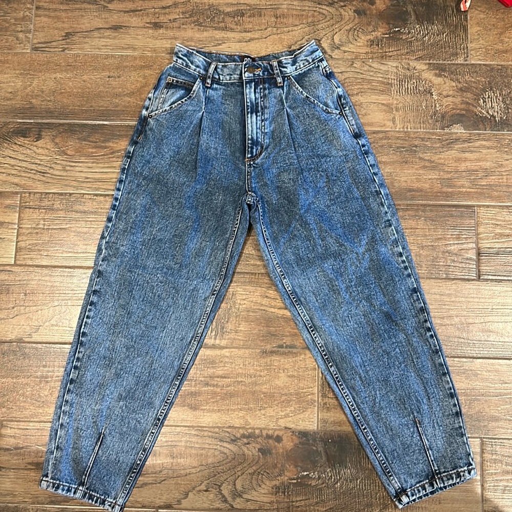 BDG Jeans size 24
